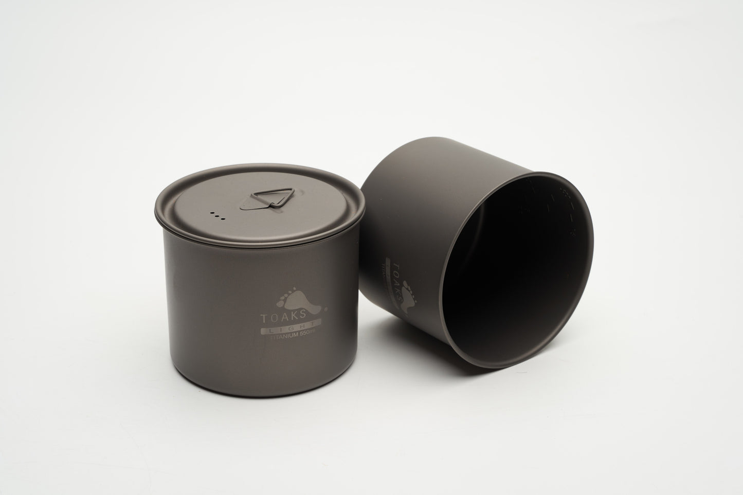 TOAKS ウルトラライトチタンポットセット 550ml(蓋付き、ハンドルなし) CB-550-L-NH